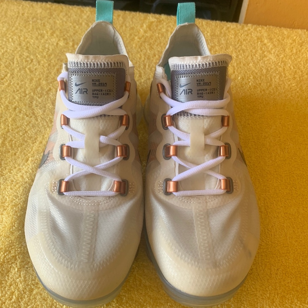 Women’s/Men’s Nike Air VaporMax 2019 SE Phantom Size 7 BV6483 022